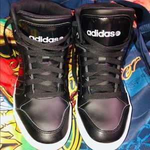 Adidas Raleigh Neo Sneakers.